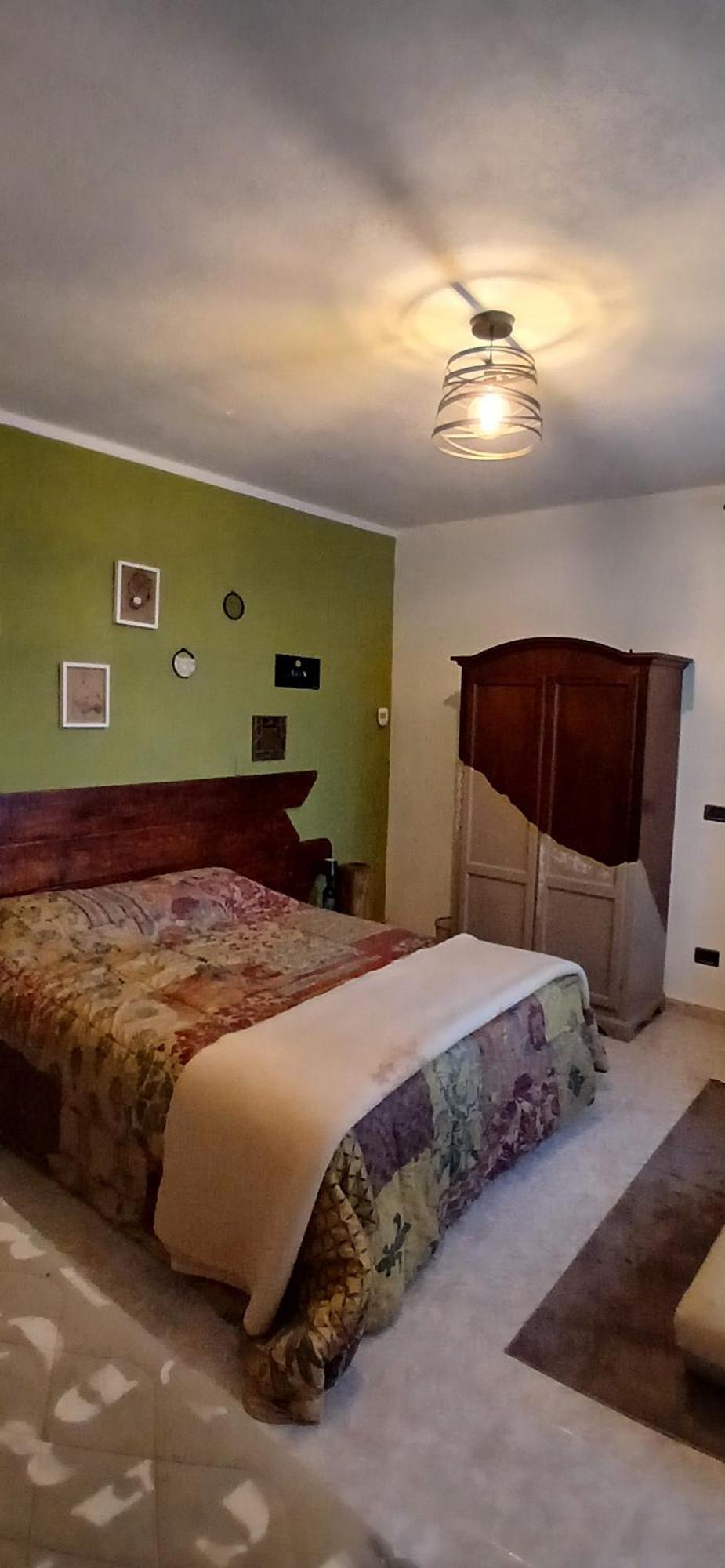 Casa Vacanza Il Colle Del Vento Calosso Eksteriør billede
